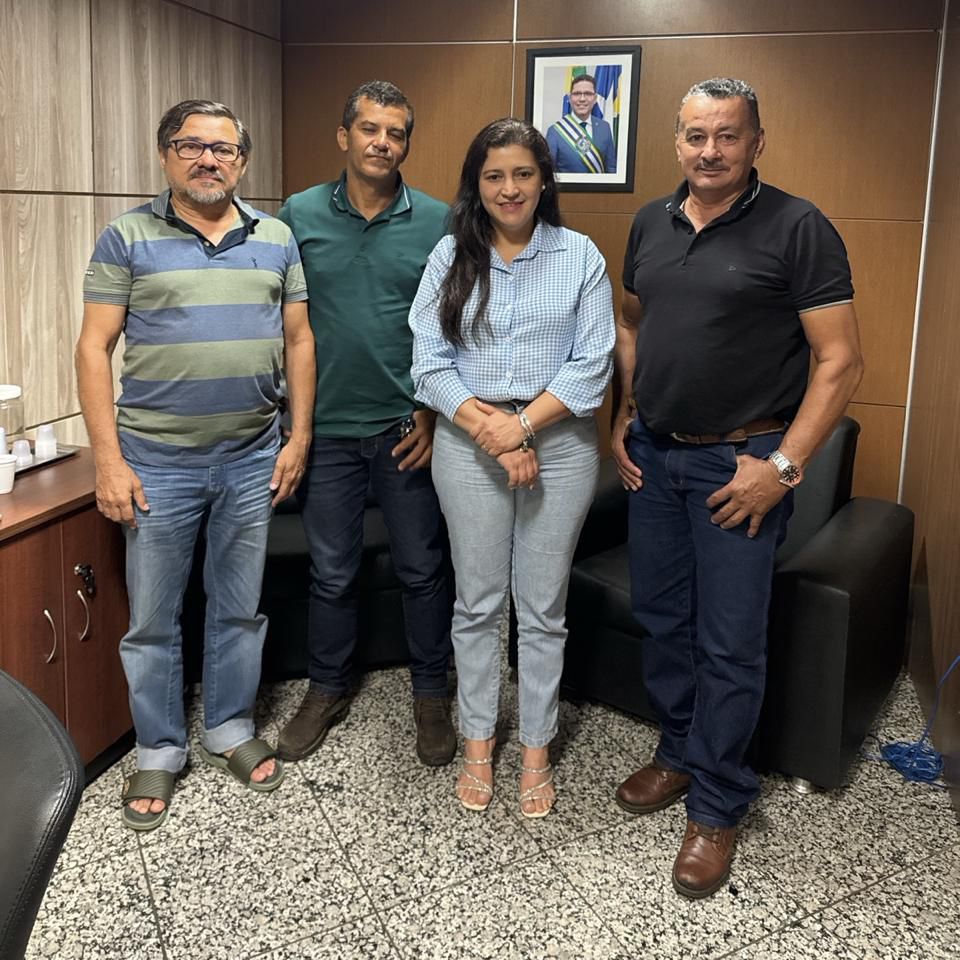 ANTÔNIO BARROSO REFORÇA APOIO AO PRODUTOR RURAL EM AGENDA NA EMATER