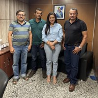 ANTÔNIO BARROSO REFORÇA APOIO AO PRODUTOR RURAL EM AGENDA NA EMATER