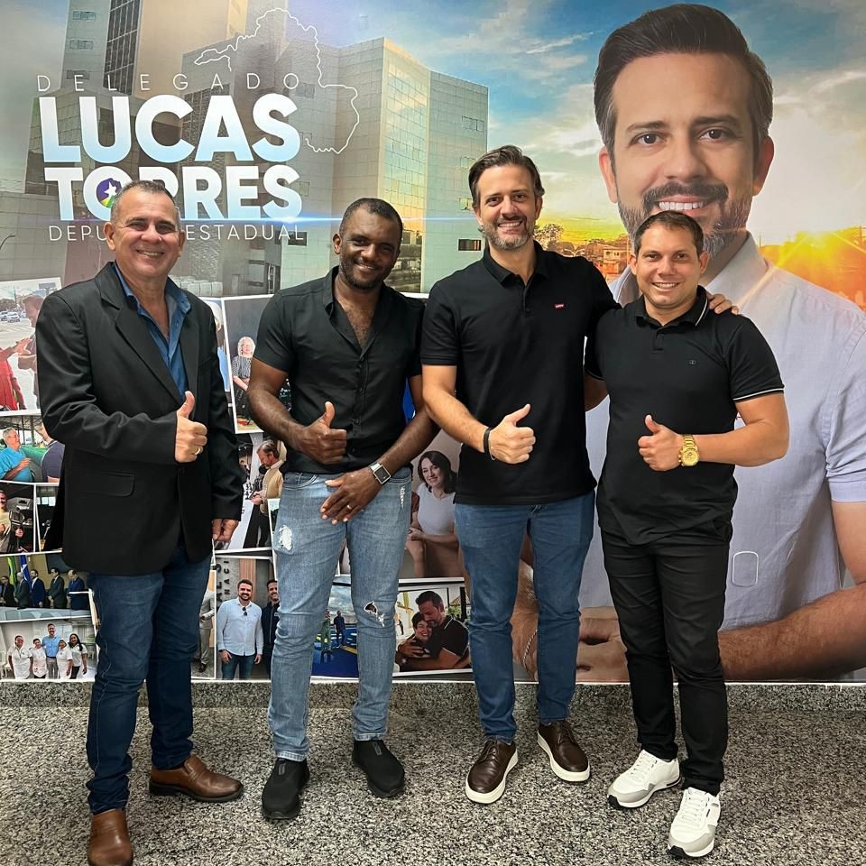 JOALDO SANTOS ARTICULA DEMANDAS DE SAÚDE, PAVIMENTAÇÃO E LABORATÓRIO PARA JACINÓPOLIS EM REUNIÃO COM DEPUTADO ESTADUAL